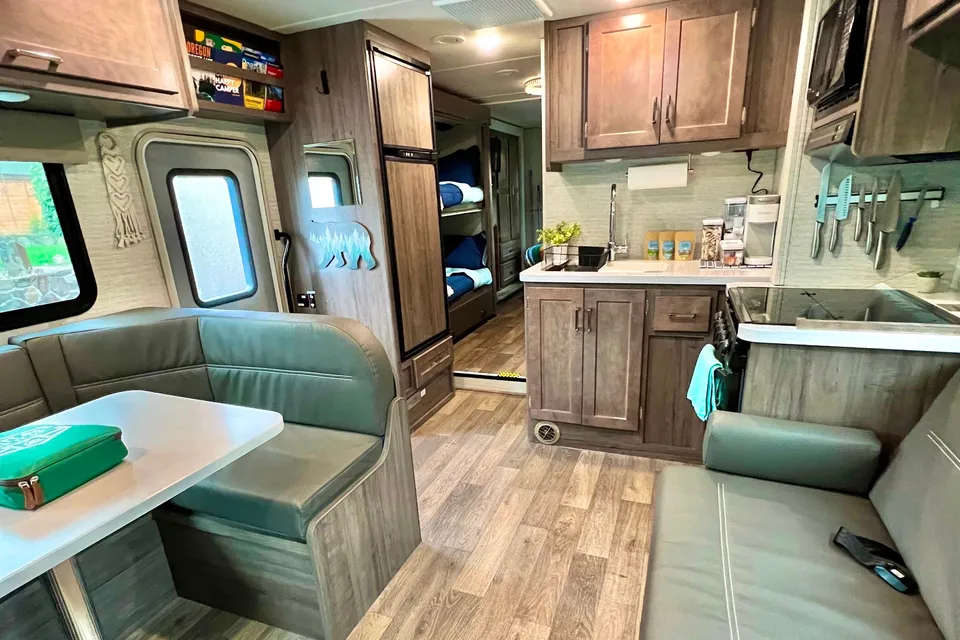 Kind Spirit Adventures | Class C Winnebago Sleeps 7