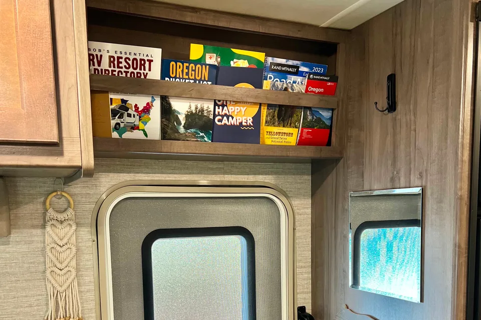 Kind Spirit Adventures | Class C Winnebago Sleeps 7