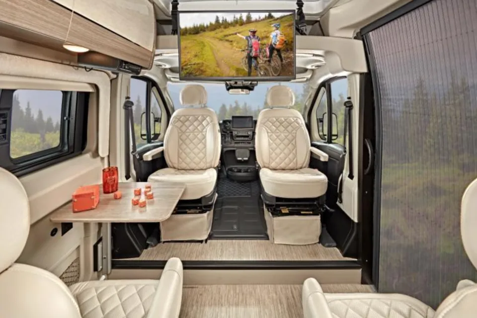 2023 Fully Equipped Camper Van for Unforgettable Adventures