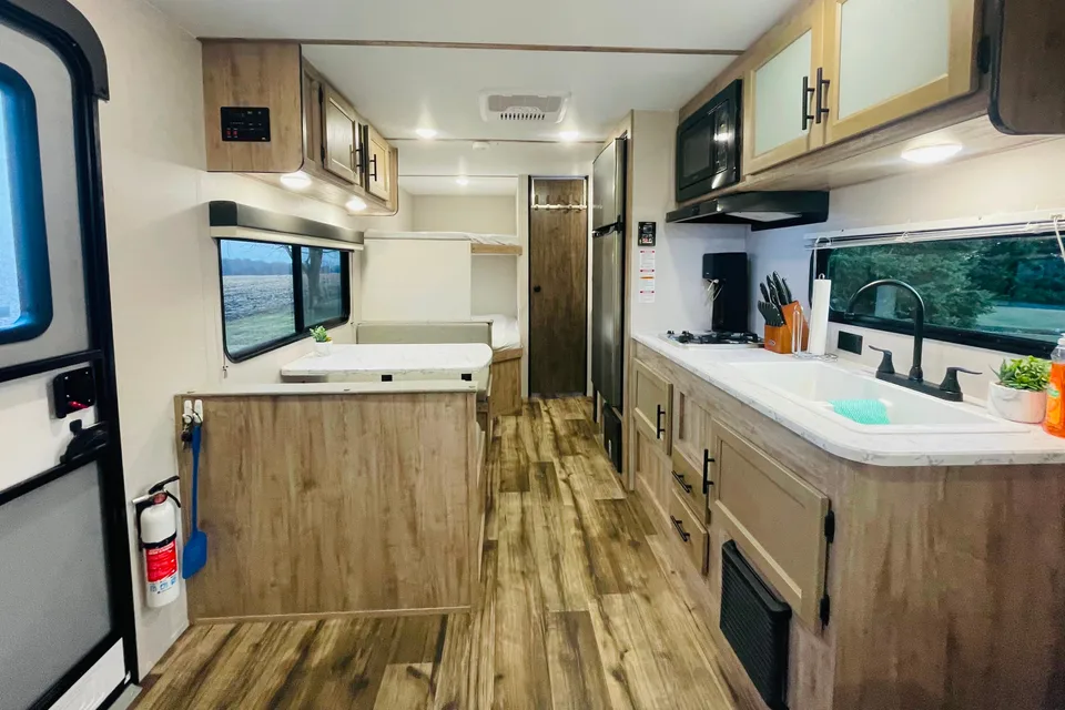 Grand River 25BH Travel Trailer