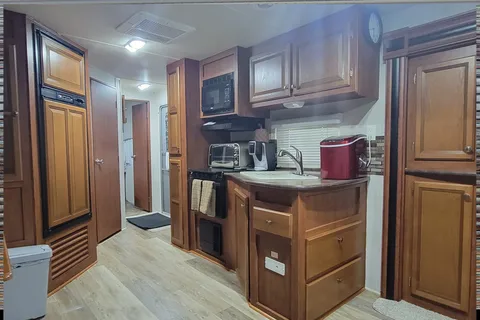 Home away from home!  Jayco 32 Travel Trailer