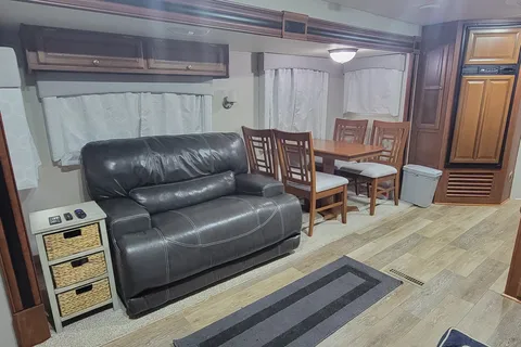 Home away from home!  Jayco 32 Travel Trailer