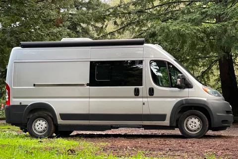 Vanny McVanFace - 2018 Sunlight Van One
