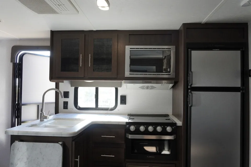Daniel's Keystone Wildwood 243BHXL Travel Trailer