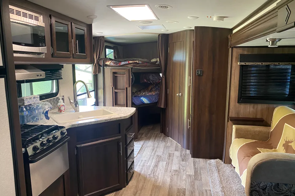 Norm's Jayco WhiteHawk Travel Trailer