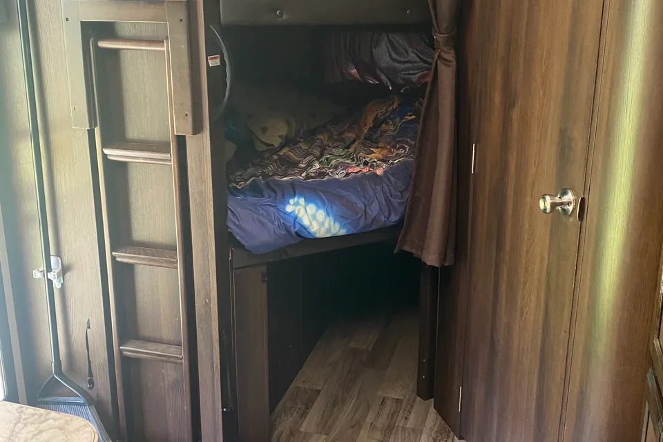 Norm's Jayco WhiteHawk Travel Trailer