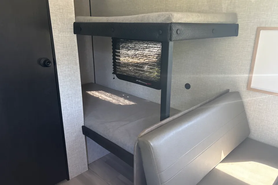 2025 Prairie Haven Family Adventure Trailer | Sleeps 6 | AC & Furnace