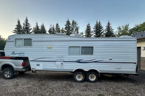 Mike's Travelaire RW264 Fifth Wheel