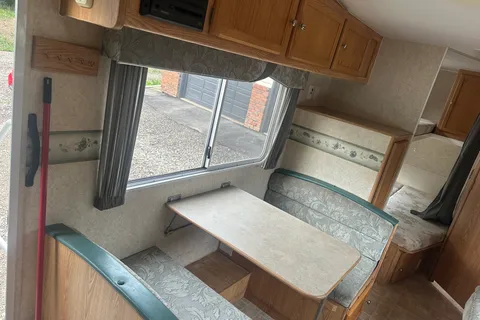 Mike's Travelaire RW264 Fifth Wheel