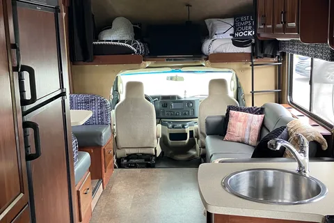 Forest River Sunseeker Classe C