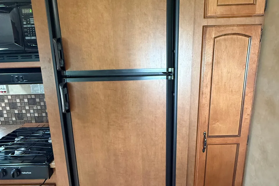 PJ Enterprize Palomino Puma Travel Trailer