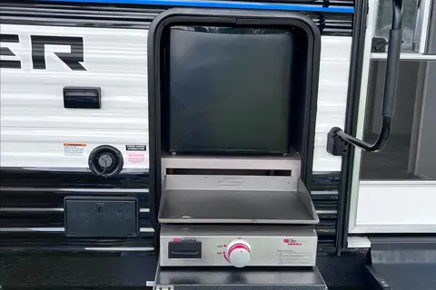 Modern family home on wheels