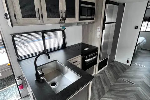 Modern family home on wheels