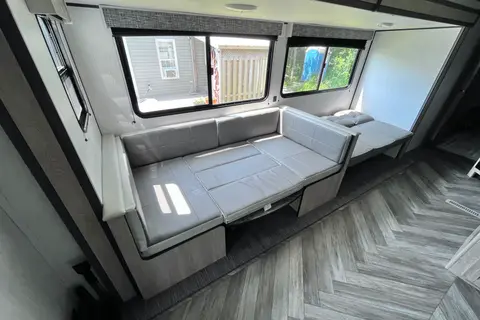 Modern family home on wheels