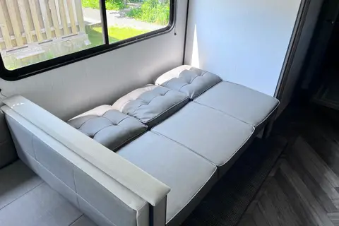 Modern family home on wheels