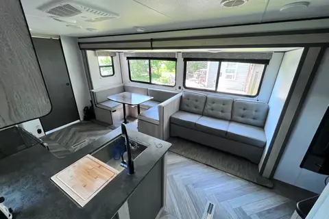 Modern family home on wheels