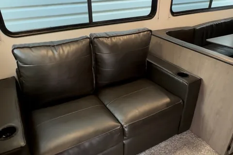 Kampii Travel Trailer “We deliver, Set-up, and Pick-up”