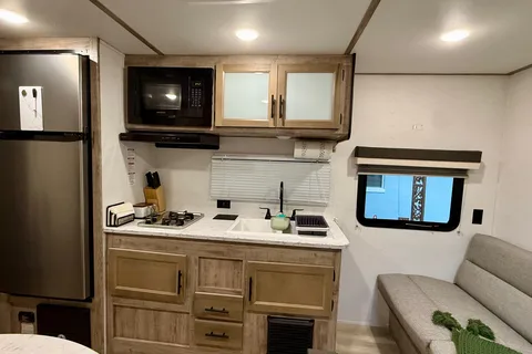 DavenCord’s 2025 Camper Trailer