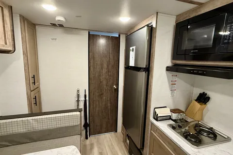DavenCord’s 2025 Camper Trailer