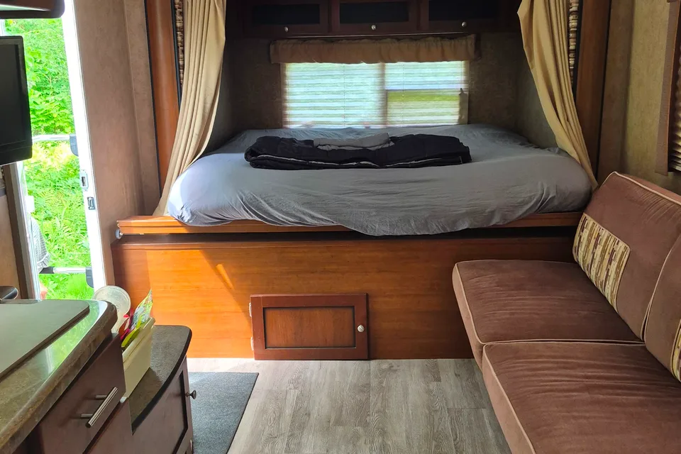 Kodiak Dutchman 240KSSL