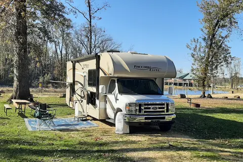 Bubbles the Thor Motor Coach Freedom Elite 29FE Class C
