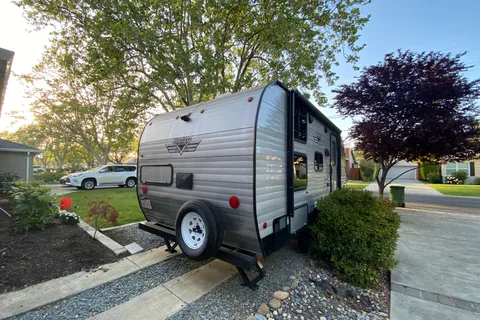 [64] Stress Free RVs - Modern Bunk (SUV Towable)