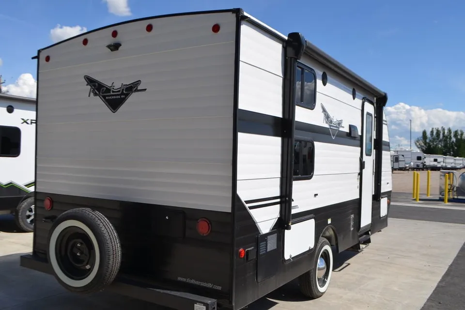 [64] Stress Free RVs - Modern Bunk (SUV Towable)
