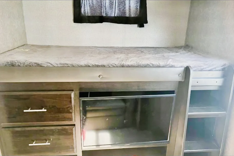 Jaimie's Jayco Eagle Paradise