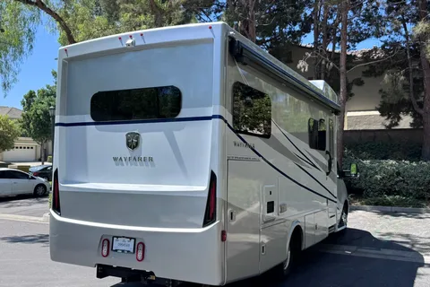 ㉦ Tiffin Truffle ㉦ Luxury Mercedes Sprinter 💎 Low Miles 💎