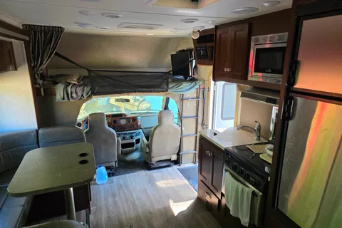 Josh's Forest River Forrester Class C
