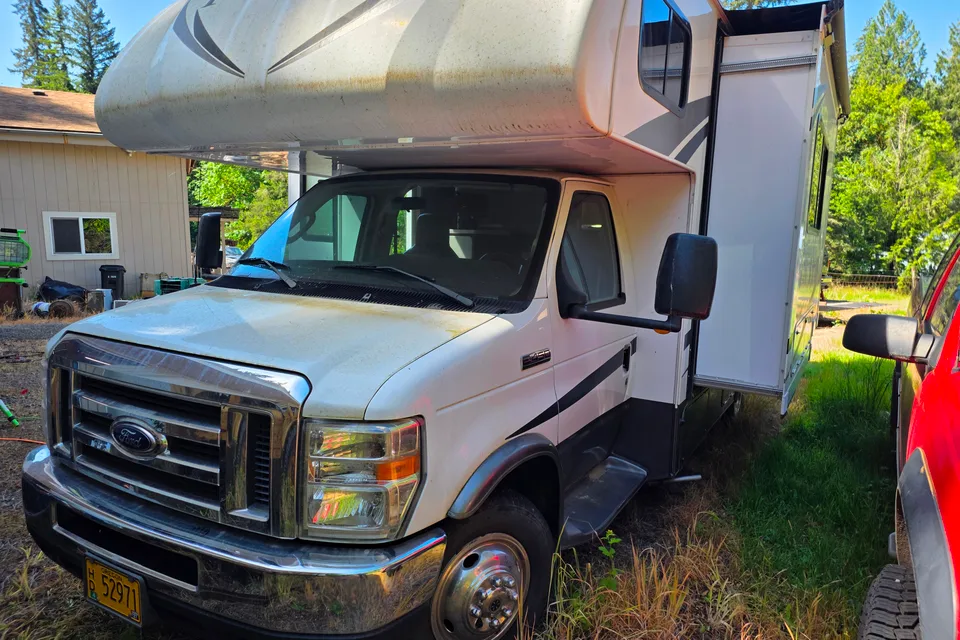 Josh's Forest River Forrester Class C