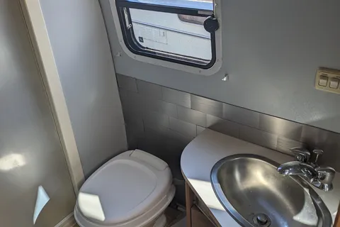 Airstream Bunkhouse