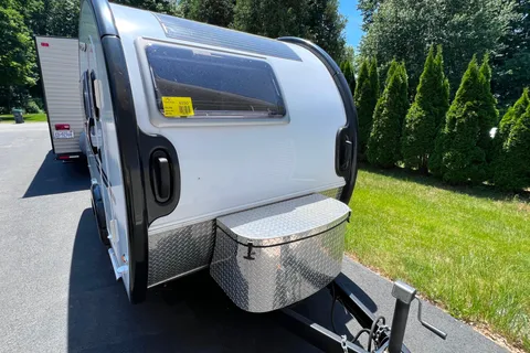 Ron & Joanne’s nuCamp Tab 320 Travel Trailer
