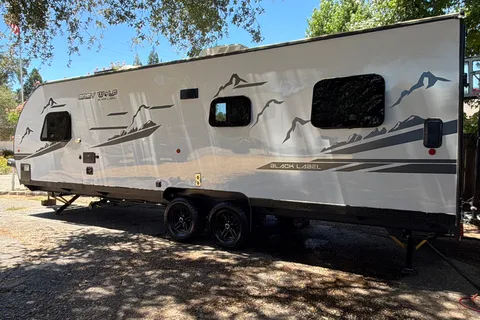 2022 Premium Black Label Toy Hauler | Patio Lounge | Camp-Ready Delivery