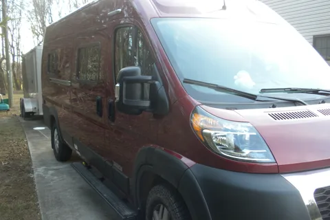 Adventure, Unplugged: The Winnebago Solis Experience