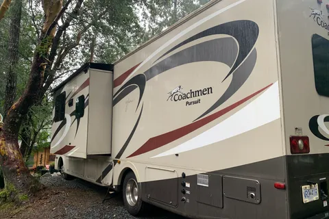 Mark's Coachmen Pursuit Class A