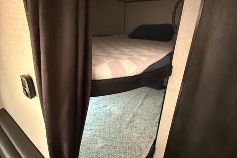 New Farmhouse Jayco Flight SLX Travel Trailer