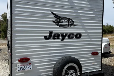 New Farmhouse Jayco Flight SLX Travel Trailer