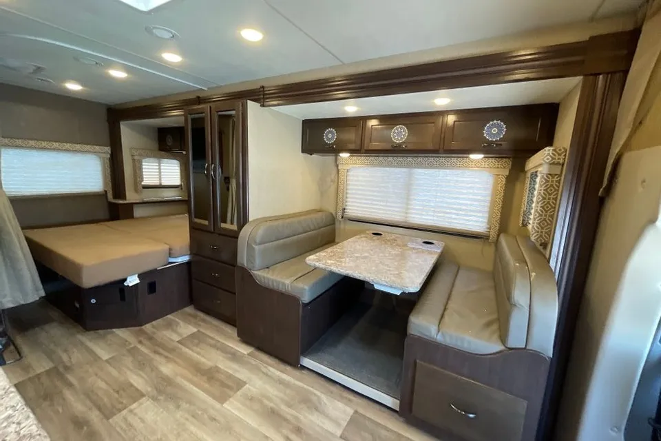 Jack's Thor Motor Coach Freedom Elite Class C