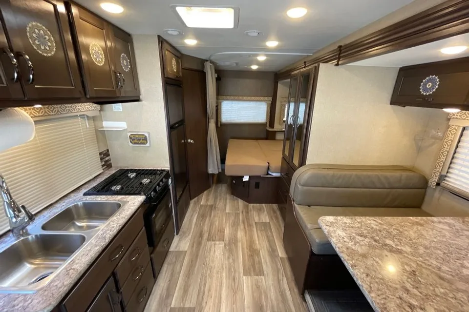 Jack's Thor Motor Coach Freedom Elite Class C