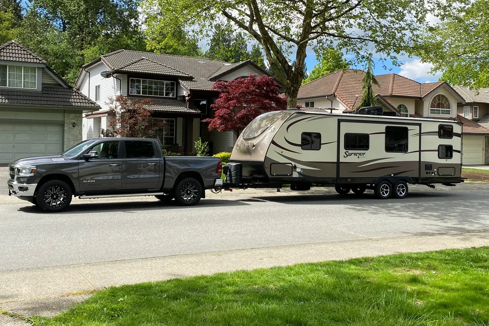 Long term or Short term rental ~2016 Forest River Travel Trailer available sleeps 10