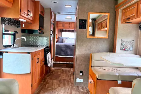 Enjoy the Aventure 27'