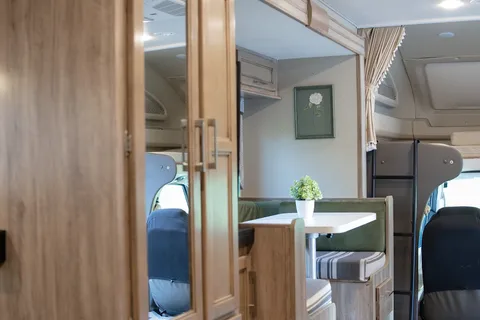 Meet "Bugsy": Easy-Driving Entegra Odyssey 24b