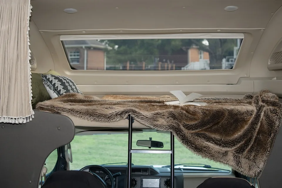 Meet "Bugsy": Easy-Driving Entegra Odyssey 24b