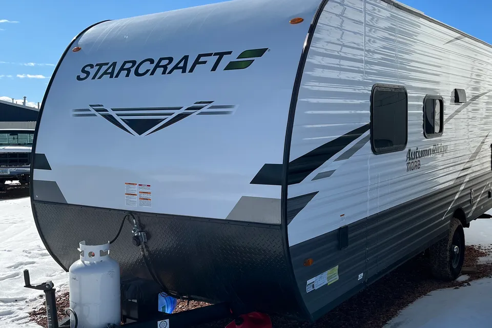 Michelle's Starcraft Autumn Ridge Travel Trailer