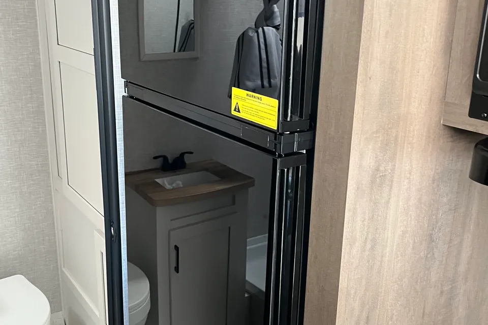 Michelle's Starcraft Autumn Ridge Travel Trailer