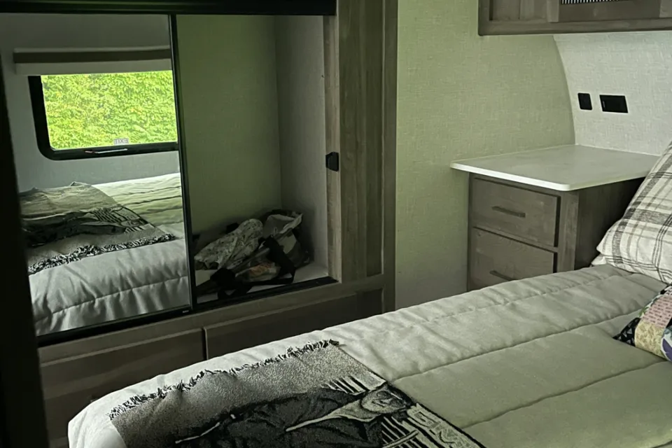 Ashley's Forest River Rockwood Ultra Lite Fifth Wheel