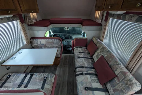 Prairie Valley Ford E450 Class C