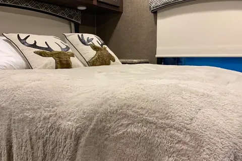Sleeps 12 - BunkHouse - Pet Friendly -5 TVs!