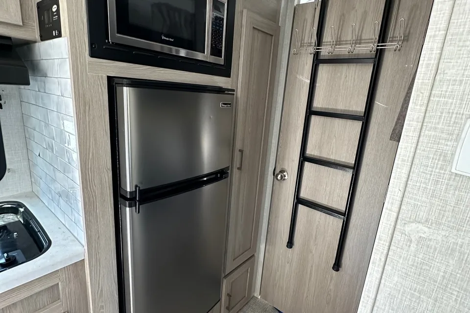 2021 Rockwood Geo Pro 20BHS Travel Trailer Sleeps 6!!